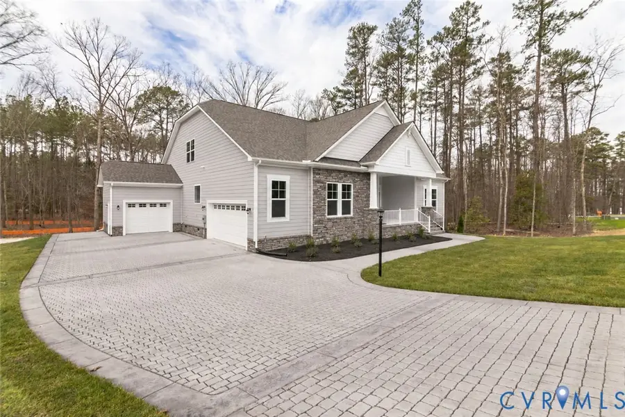 4621 Gingras Court, Quinton, VA 23141 - #3