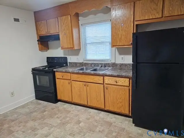 1127 Upper Appomattox Street, Petersburg, VA 23803 - #3