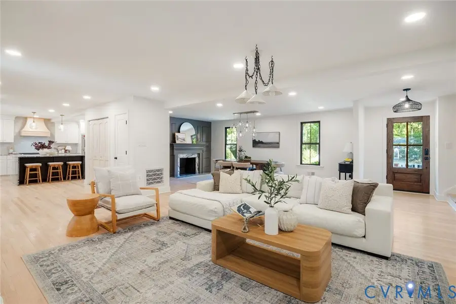2 Countryside Lane, Richmond, VA 23229 - #3