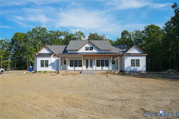 13216 Bradley Bridge Road, Chester, VA 23831