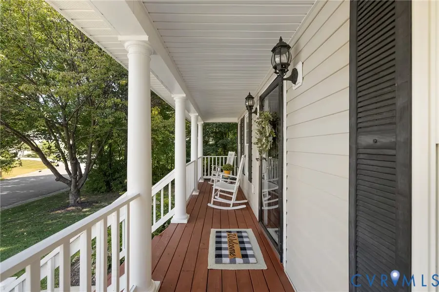 11919 Chestnut Creek Drive, Midlothian, VA 23112 - #2
