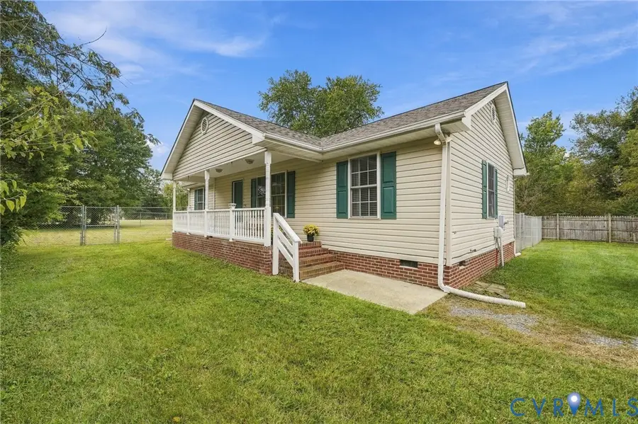 118 Anderson Avenue, Bowling Green, VA 22427 - #2