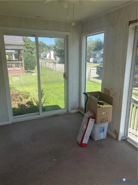 402 N 5th Avenue, Hopewell, VA 23860 - #1