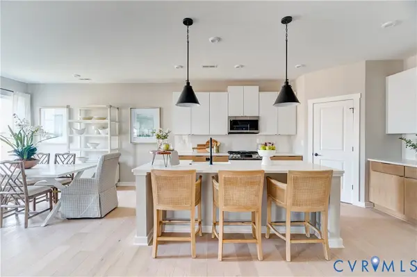 5734 Rocky Shore Drive, Chesterfield, VA 23120