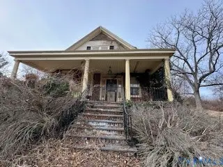251 Middlebrook Road, Staunton, VA 24401