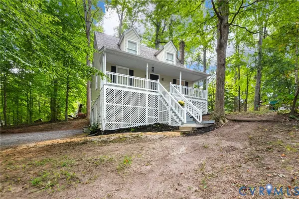 6421 Lakeshore Drive, Quinton, VA 23141