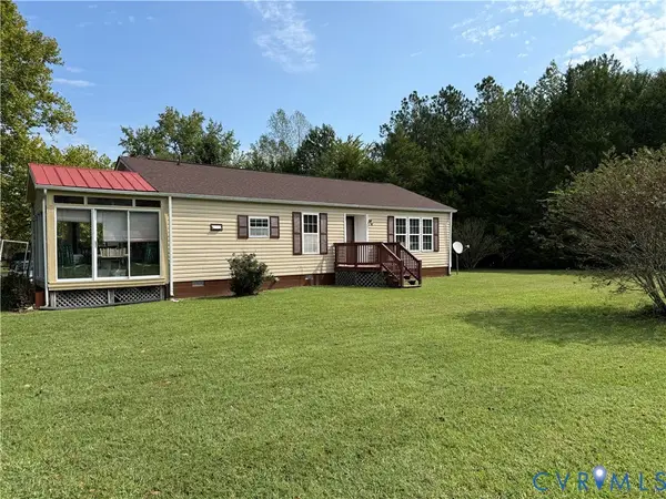 237 Sandy Point Road, West Point, VA 23181