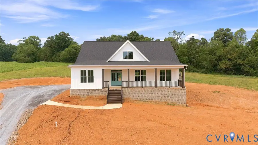 9009 Stonewall Road, Appomattox, VA 24522 - #2