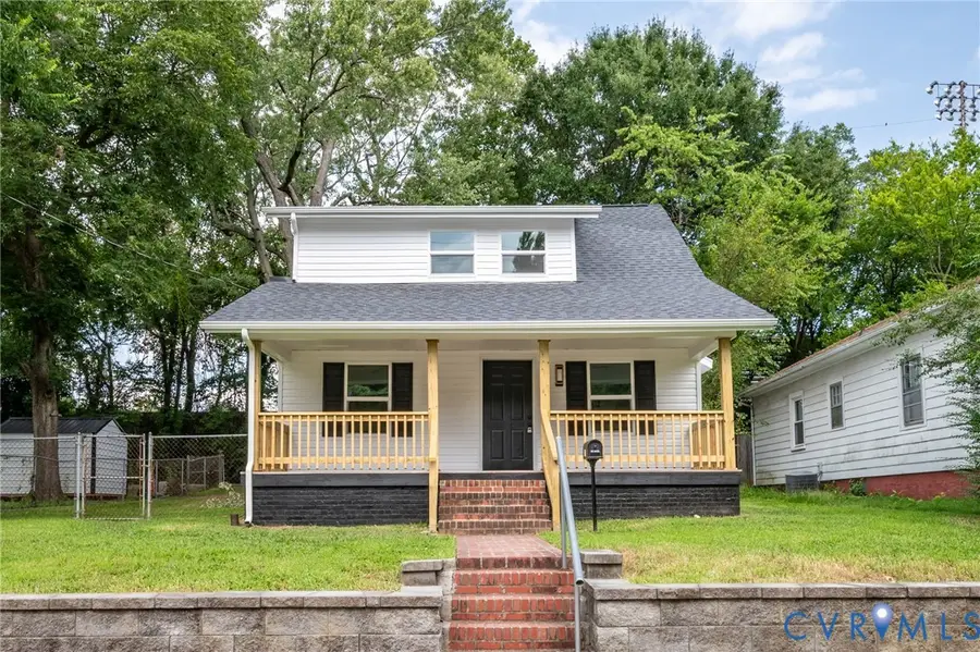 215 N 14th Avenue, Hopewell, VA 23860 - #3