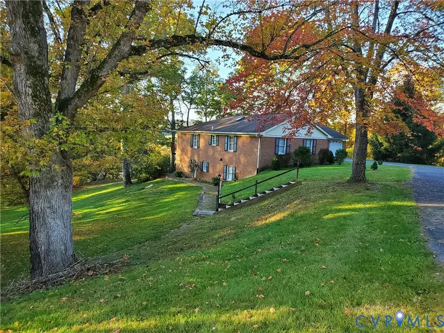 741 Furrs Mill Rd, Lexington, VA 24450 - #3