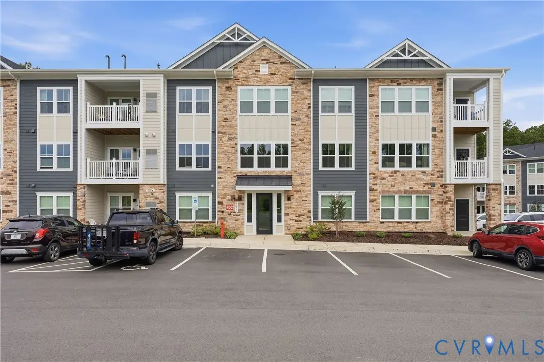 15801 Hallowell Ridge #304, Moseley, VA 23120 - #1