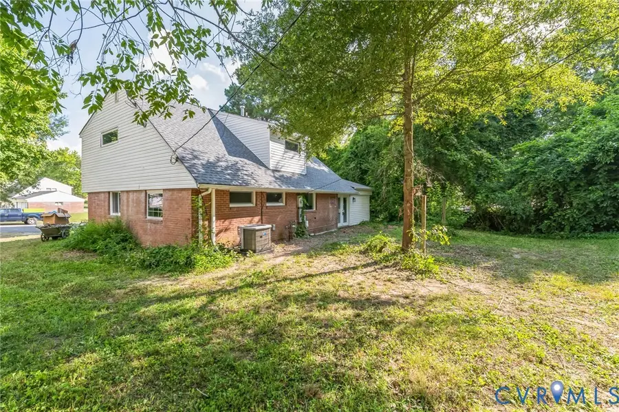 9302 Holbrook Drive, Henrico, VA 23229 - #2