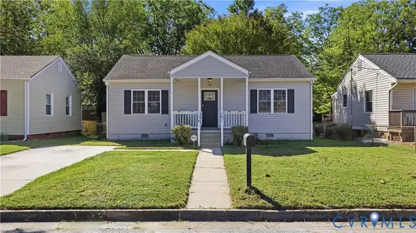 111 Moore Avenue, Colonial Heights, VA 23834