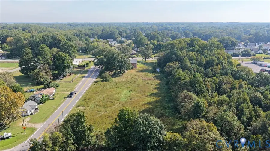 6717 Middle Road, Prince George, VA 23875 - #2