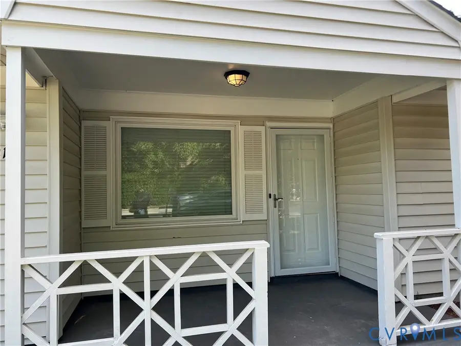 2112 Paramont Avenue, Chesapeake, VA 23320 - #2
