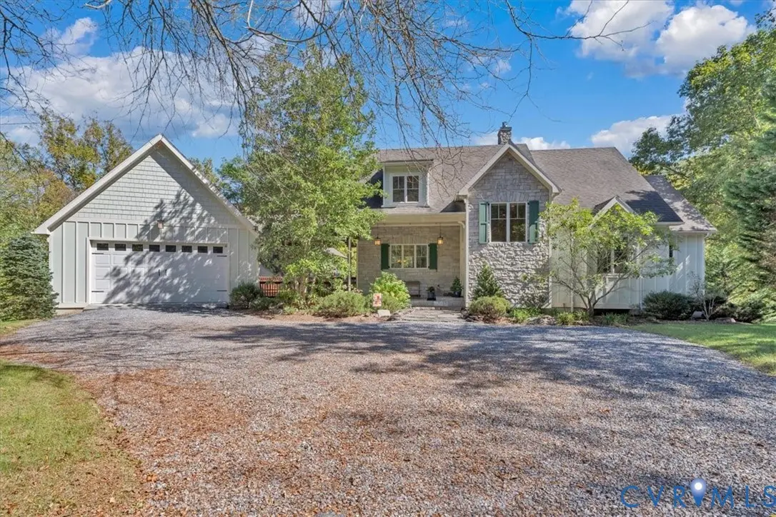 82 Cowpasture River Highway, Clifton Forge, VA 24422 - #1