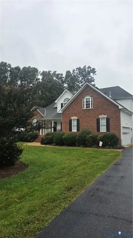11813 Longfellow Drive, Midlothian, VA 23112