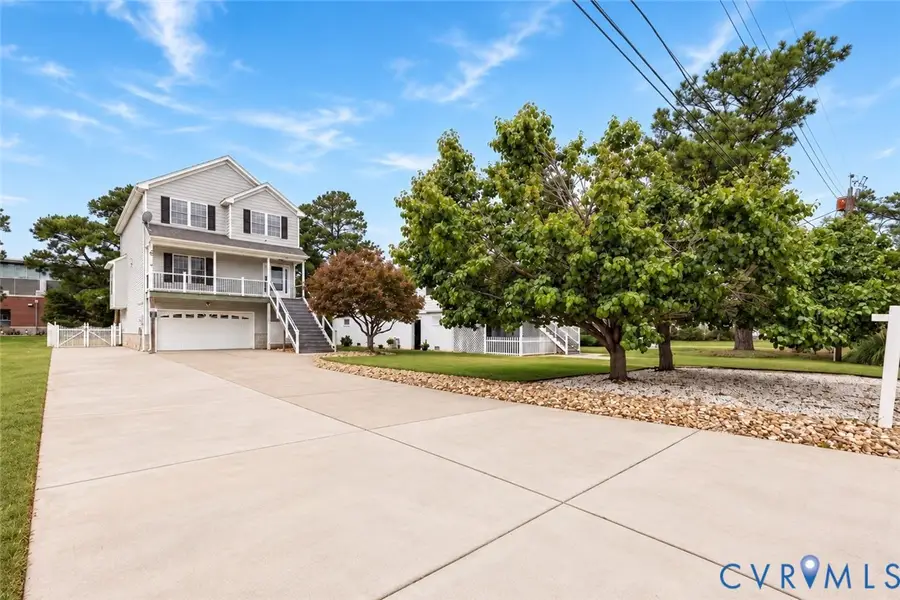 17 Freeman Drive, Poquoson, VA 23662 - #3