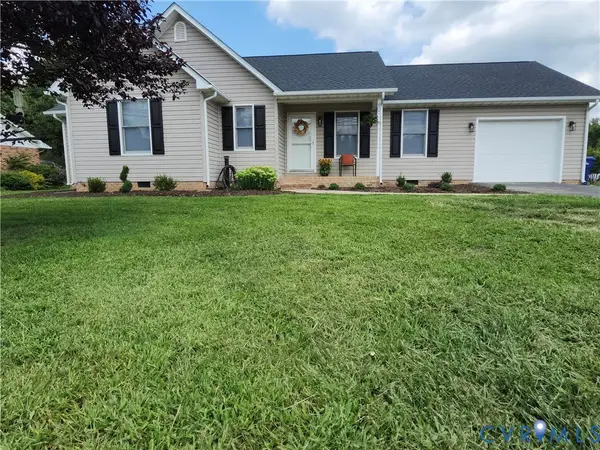 502 3rd Street, Grottoes, VA 22851