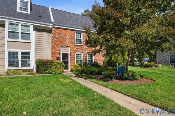 49 Skipwith Green Circle, Henrico, VA 23294