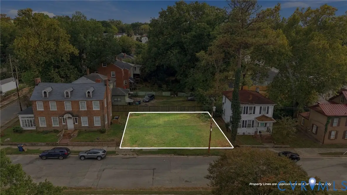 218 E Fillmore Street, Petersburg, VA 23803 - #1