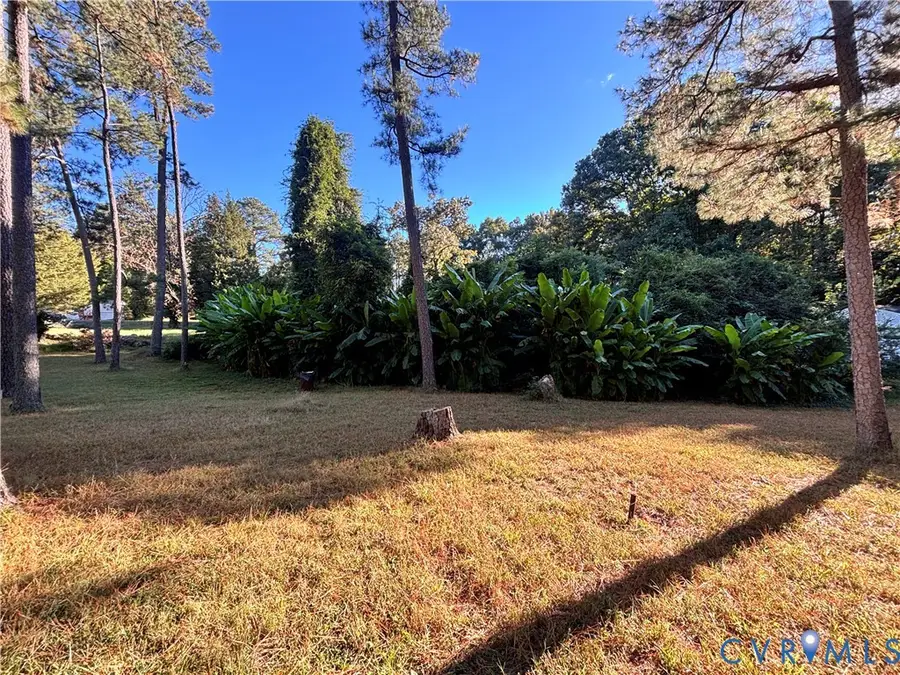 5210 W Hundred Road, Chester, VA 23831 - #3