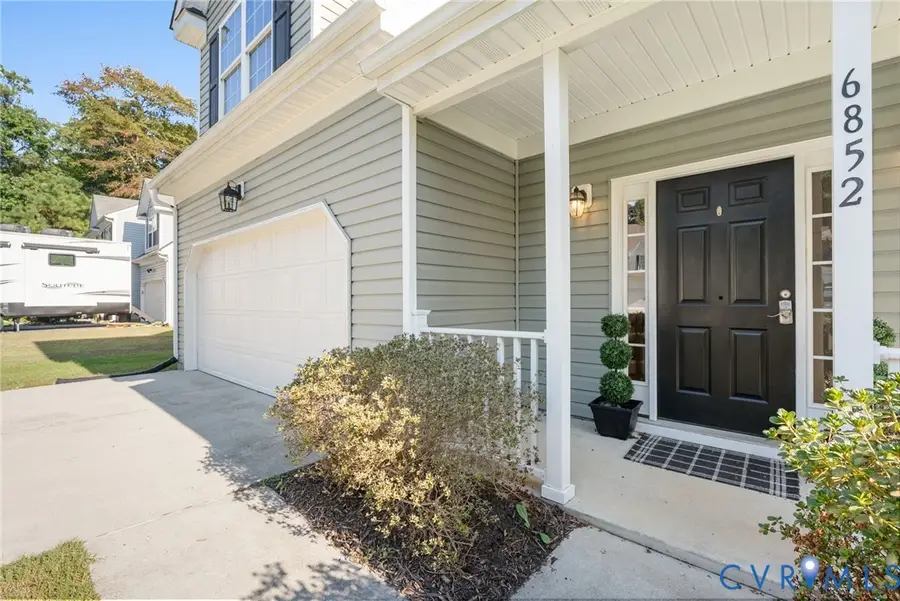 6852 Watch Harbour Circle, Hayes, VA 23072 - #2
