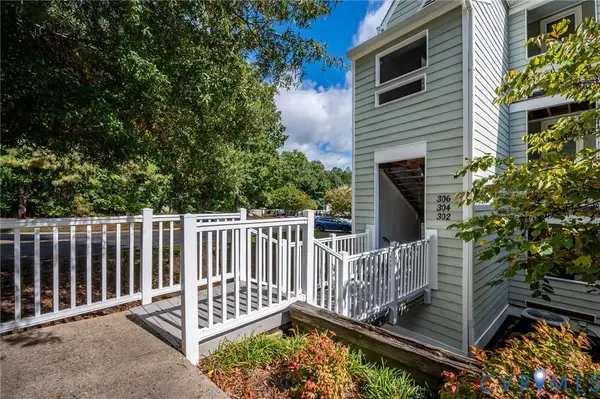 304 Water Pointe Lane, Chesterfield, VA 23112