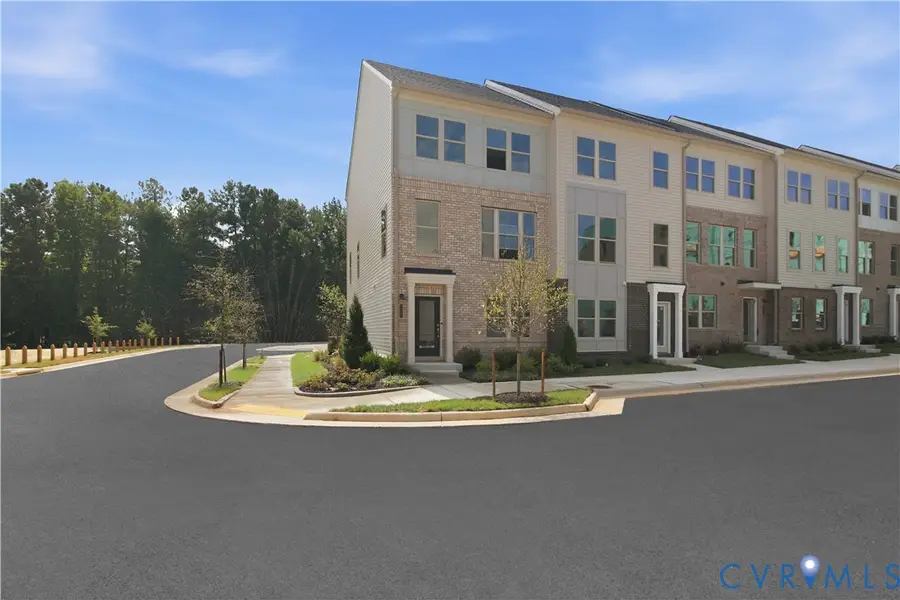 10267 Albatross Avenue, Dale, VA 23112 - #2