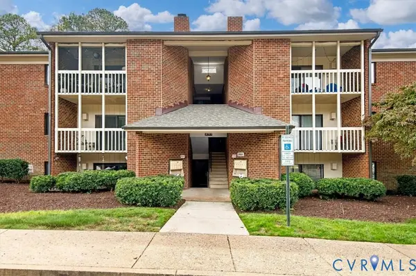 2101 Turtle Creek Drive #8, Henrico, VA 23233