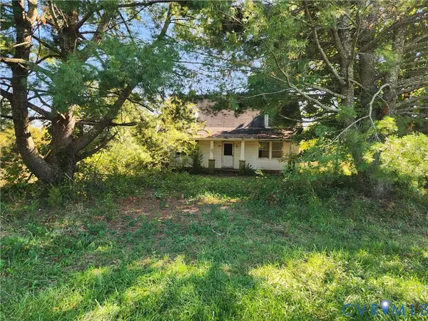 4200 Deep Creek Road, Kents Store, VA 23084