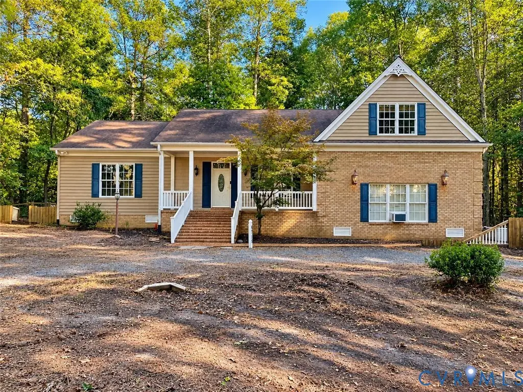 9715 Woods Cross Road, Gloucester, VA 23061 - #1