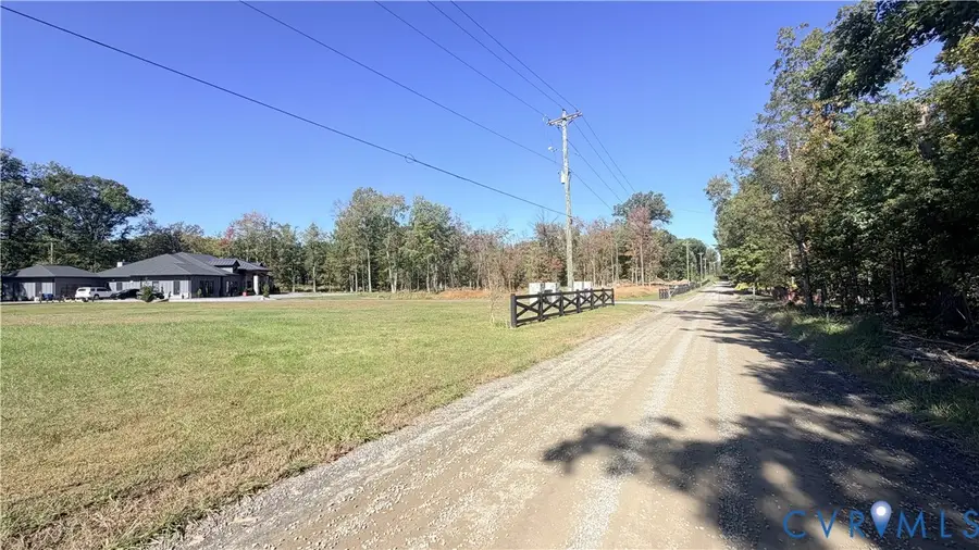 16106 Thoroughfare Road, Broad Run, VA 20137 - #2
