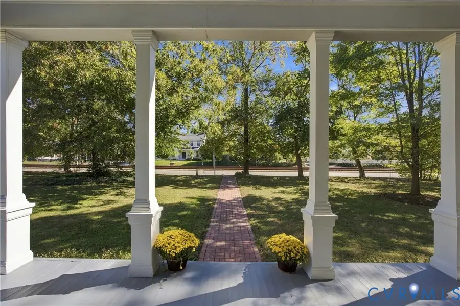 802 S Center Street, Ashland, VA 23005 - #3