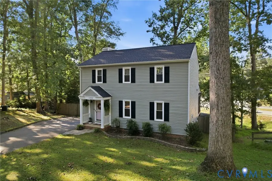 1300 Logan Trace Ct., Midlothian, VA 23114 - #3