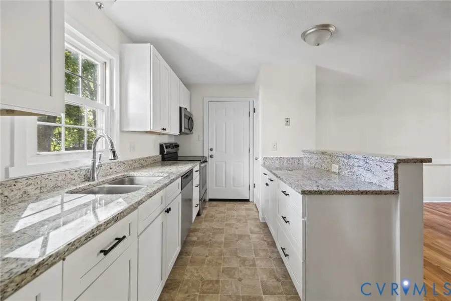 509 Overcliff Court, Midlothian, VA 23114 - #3