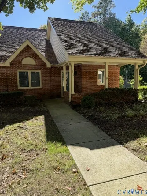 3130 Lake Vilage Drive, Richmond, VA 23235