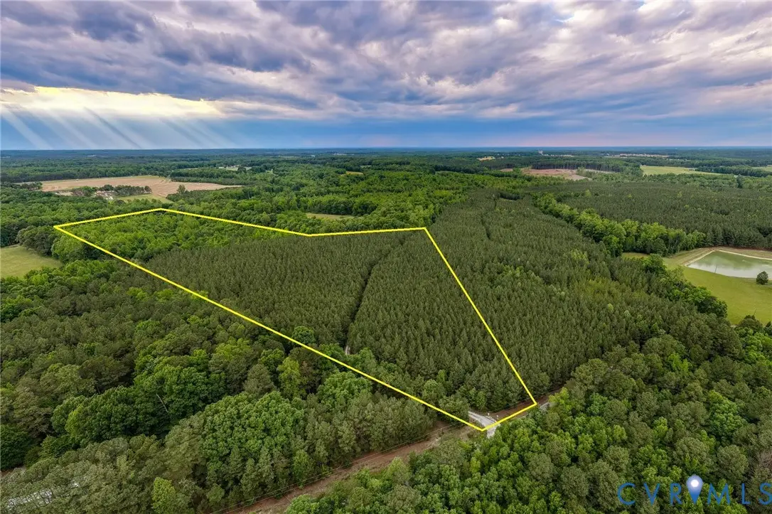 000 West Creek Road, Crewe, VA 23930 - #1