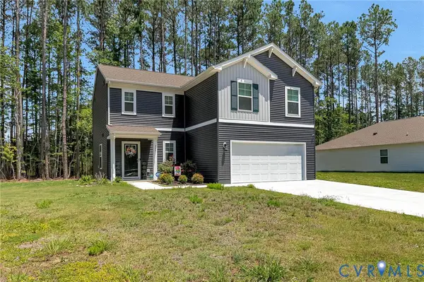 205 River Landing Crescent, Franklin, VA 23851