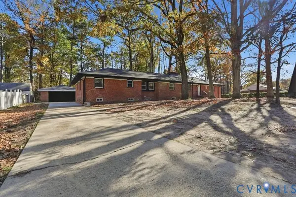 2913 Rolyart Road, Petersburg, VA 23805