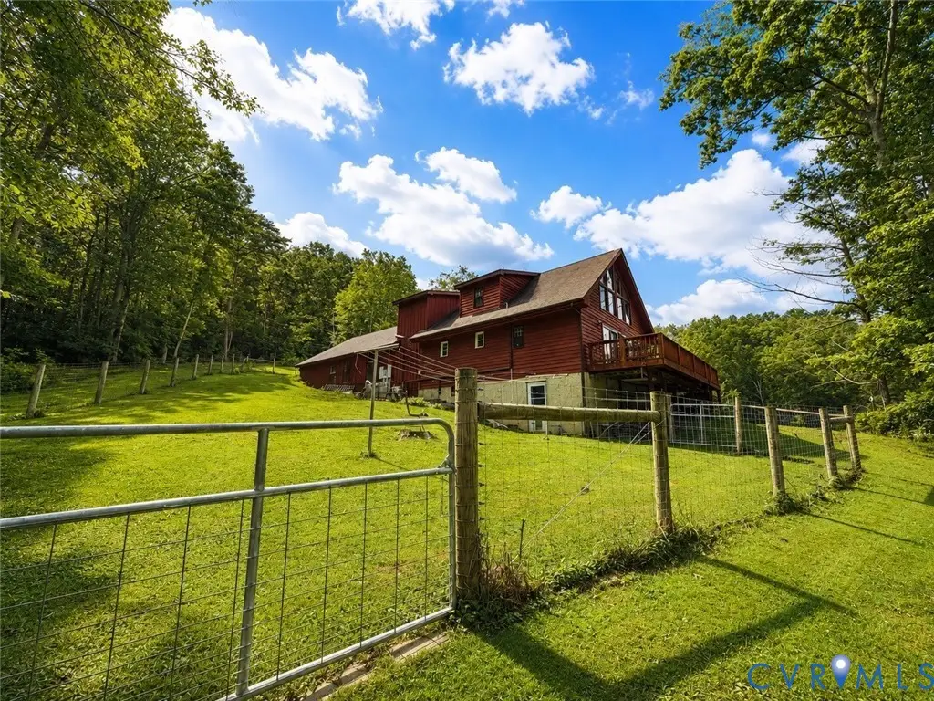 65 Cubbley Road, Hot Springs, VA 24445 - #1