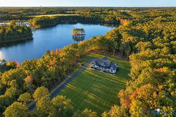 13216 Bradley Bridge Road, Chester, VA 23831