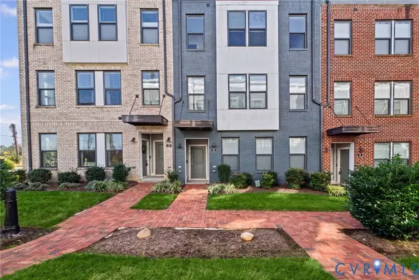 15 Flatwater Row #B, Henrico, VA 23231