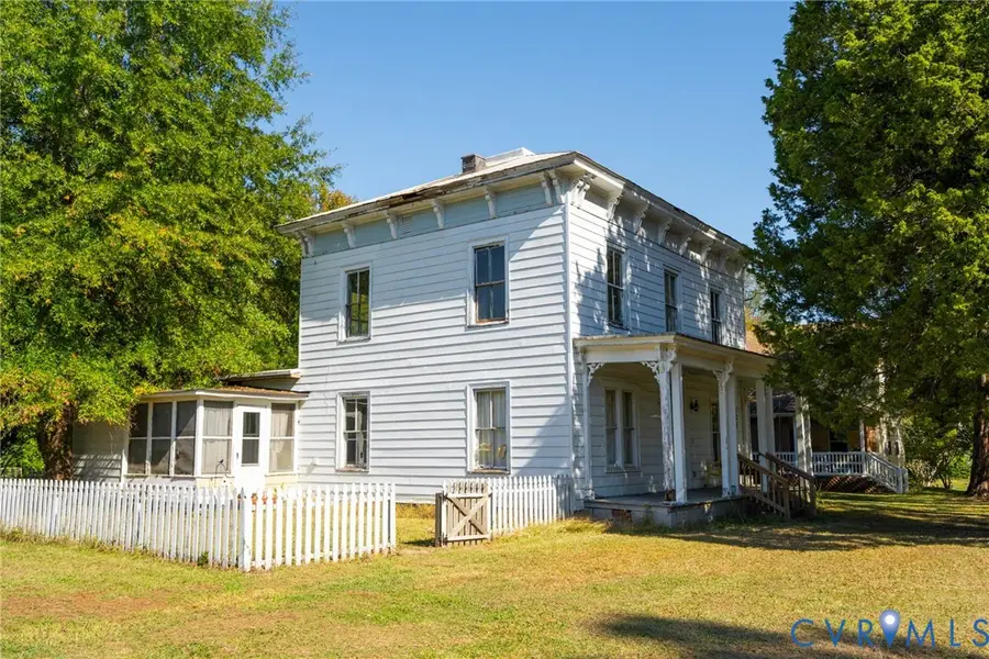 135 Mancha Avenue, Claremont, VA 23899 - #3
