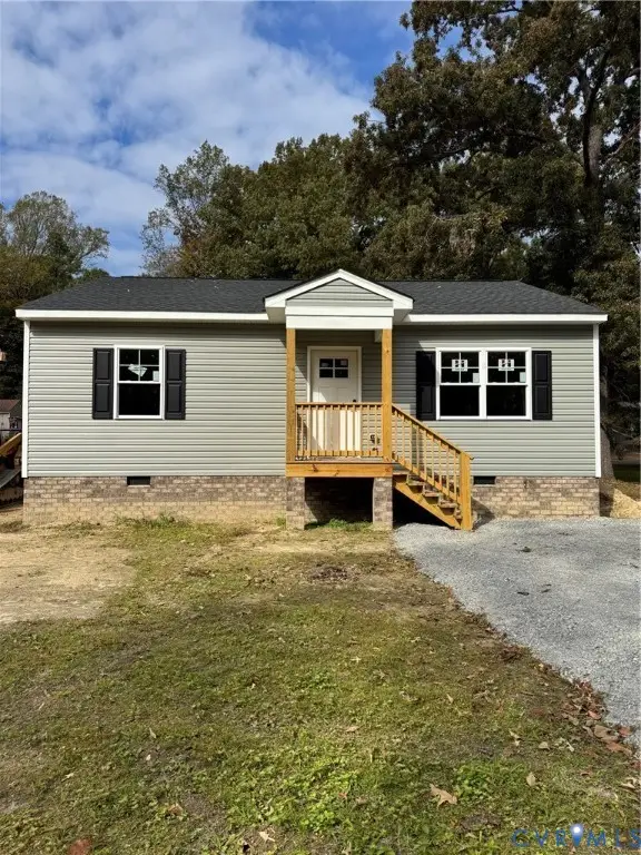 6014 Lakeside Drive, Quinton, VA 23141