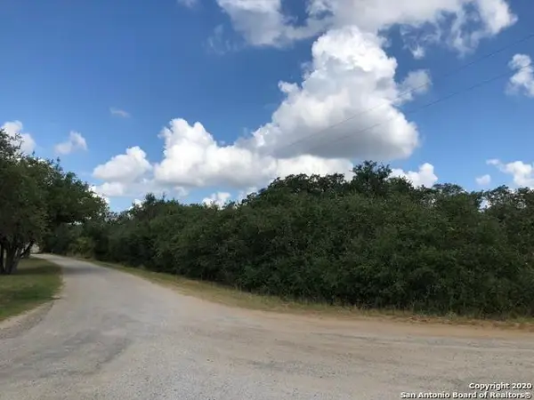 LOT 6 & 7 Oak Ln, Poteet, TX 78065