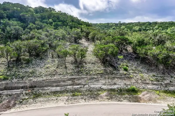 370 Private Road 1742, Mico, TX 78056