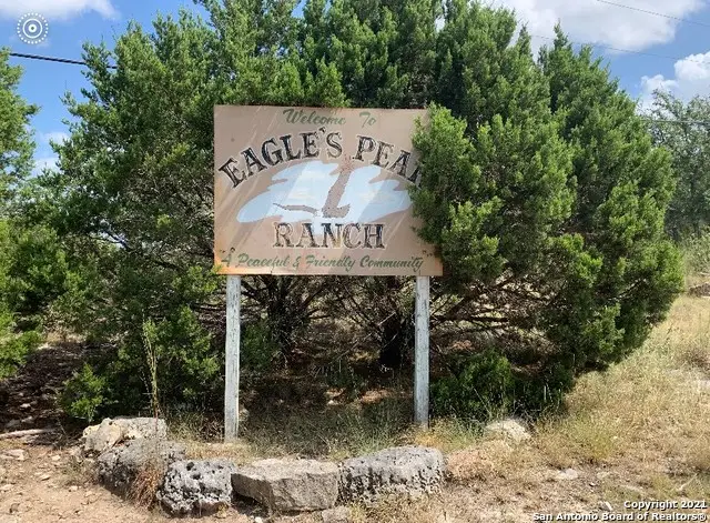 205 Breeze Pt, Fischer, TX 78623 - Image #1