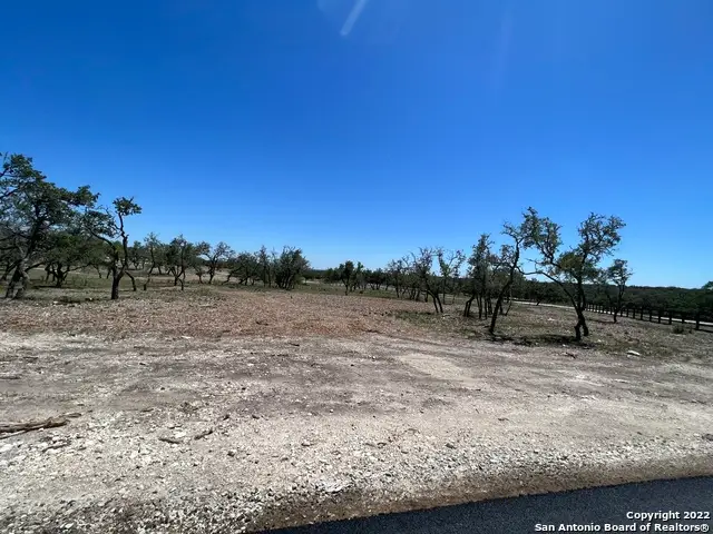 124 Brooklyn Dr Nw, Mountain Home, TX 78058 - Image #2