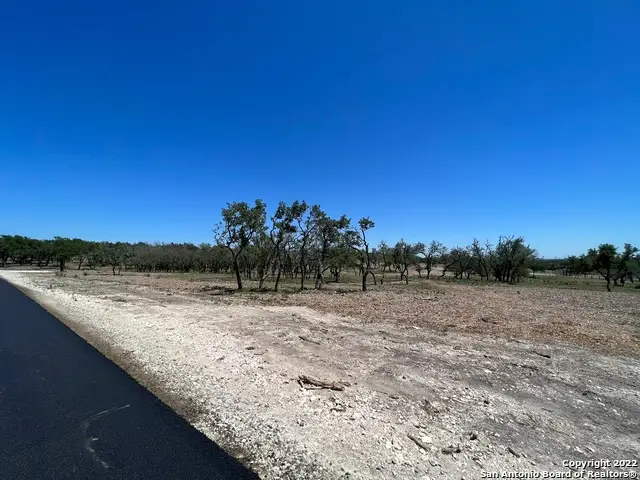 124 Brooklyn Dr Nw, Mountain Home, TX 78058 - Image #3